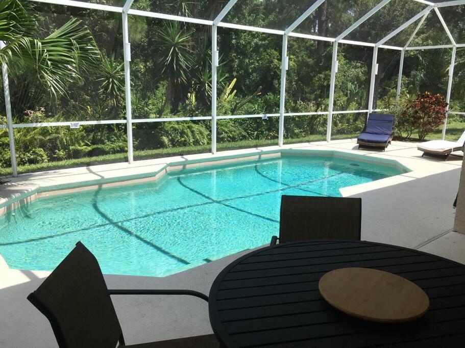 Family With Private Pool Near Parks Kissimmee