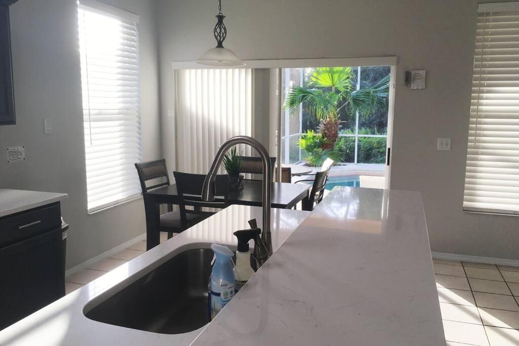Villa Family With Private Pool Near Parks *